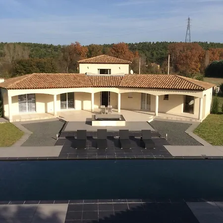 Joli 3 Avec Piscine Au Calme Absolu * Cabries